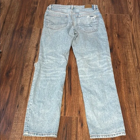 American Eagle Light Blue Jeans - Picture 3 of 3